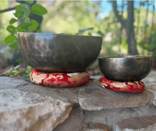 微信图片_20251216223932 The Earth Bundle: Set Of 2 Resonant Bronze Singing Bowls